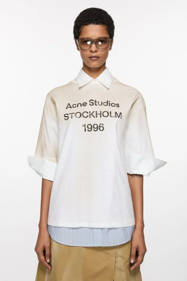 Acne Studios Logo Tshirt 8211 Relaxed Fit Dusty White Woman Tshirts