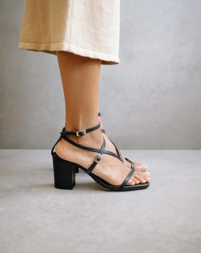 ALOHAS Heels Manhattan 8211 Black Leather Sandals 8211 Women