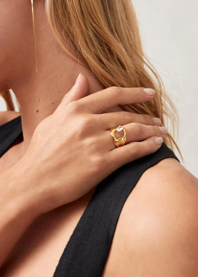 ALOHAS Jewelry Cortex 8211 Gold And Crystal Ring 8211 Women