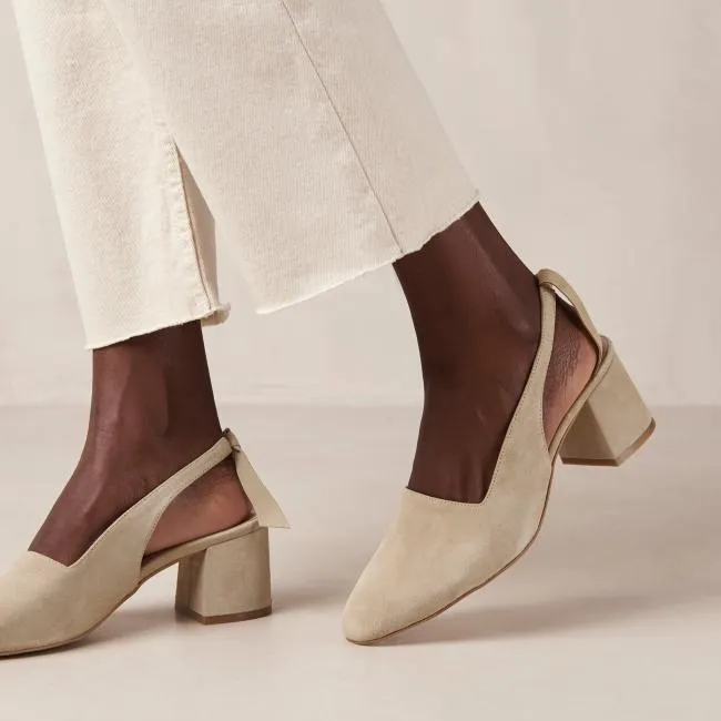 ALOHAS Mules Charlotte 8211 Beige Suede Pumps 8211 Women