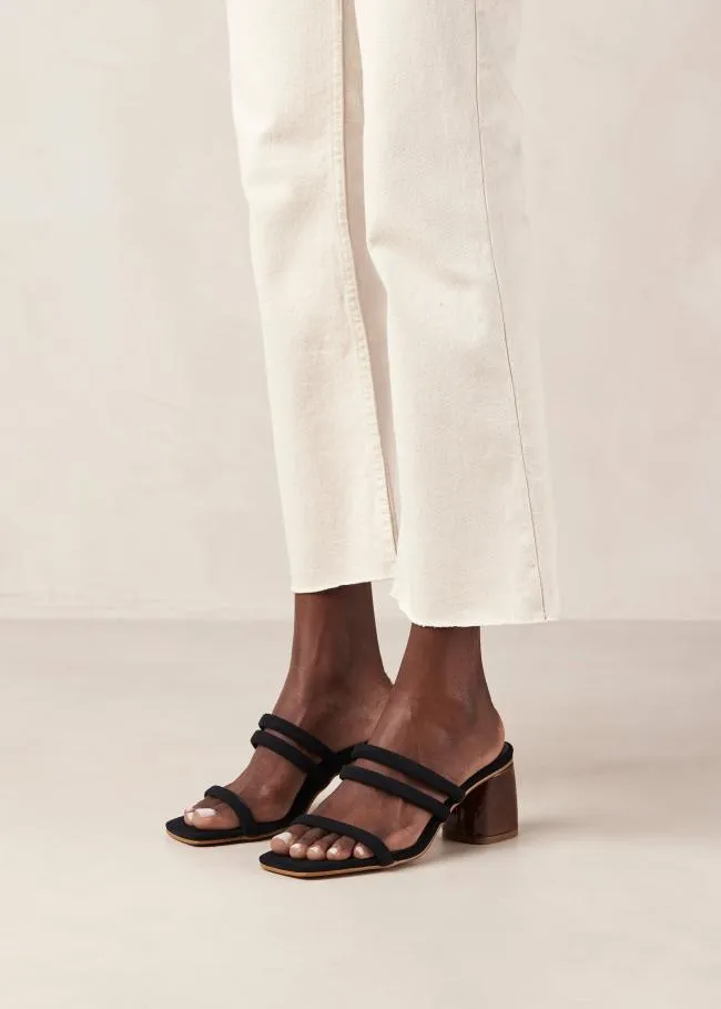 ALOHAS Mules Indiana 8211 Black Suede Sandals 8211 Women