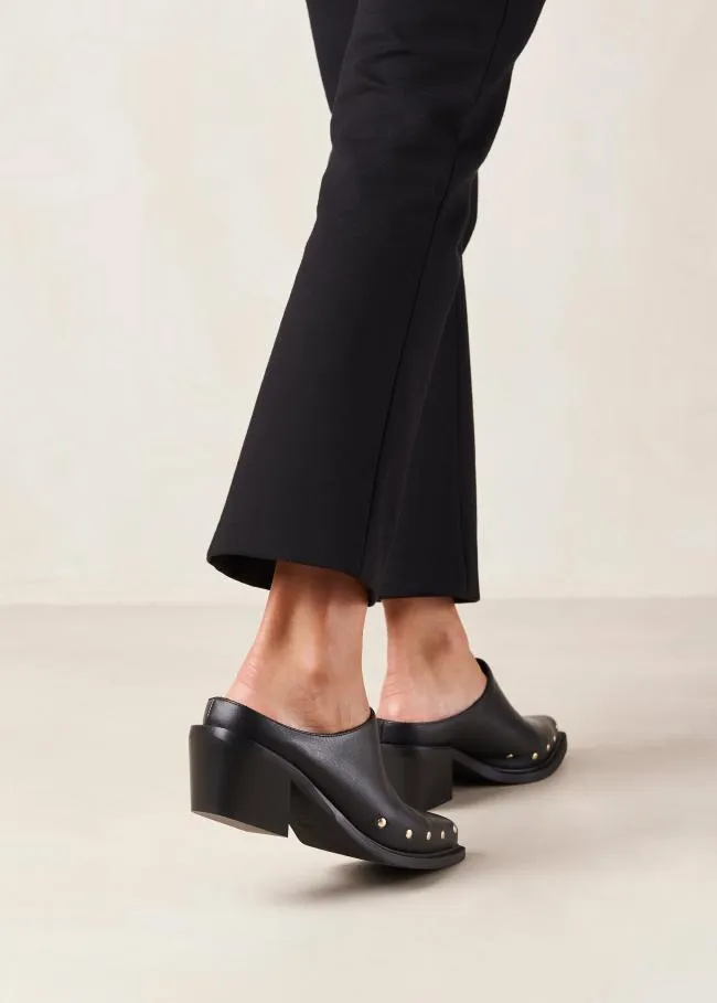 ALOHAS Mules Lorenzo 8211 Black Leather Mules 8211 Women