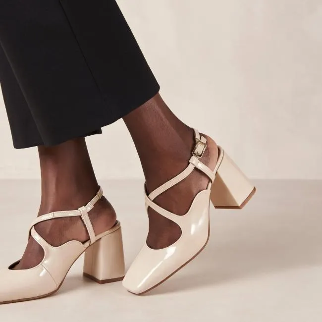 ALOHAS Pumps Reggie 8211 Cream Patent Leather Pumps 8211 Women