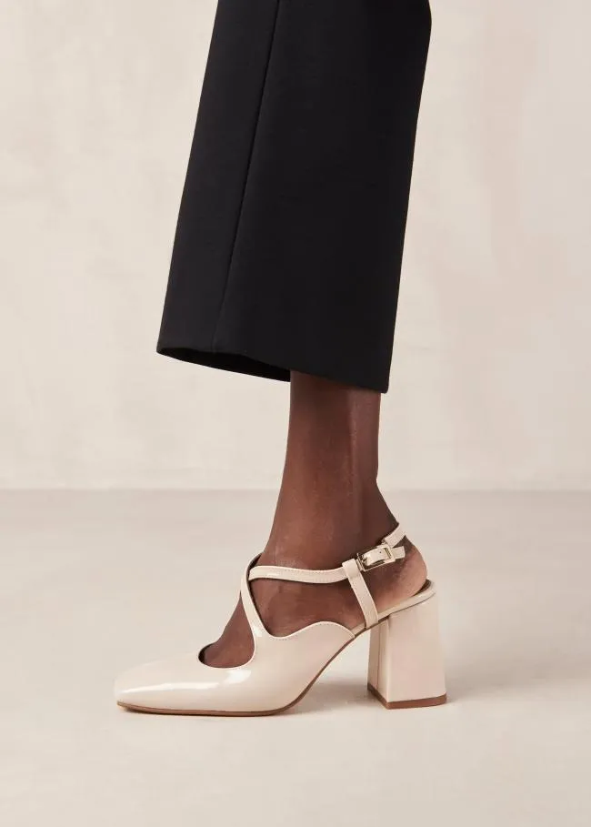 ALOHAS Pumps Reggie 8211 Cream Patent Leather Pumps 8211 Women
