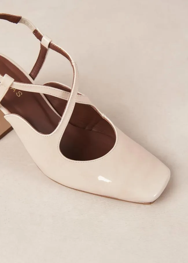 ALOHAS Pumps Reggie 8211 Cream Patent Leather Pumps 8211 Women