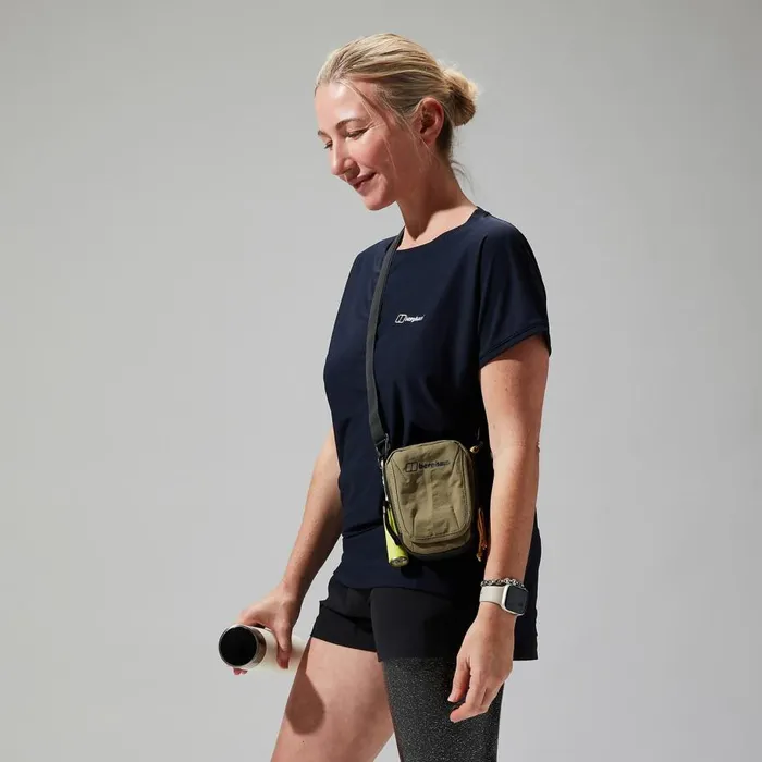 Berghaus TShirts Nesna Short Sleeve Baselayer 8211 Navy 8211 Women