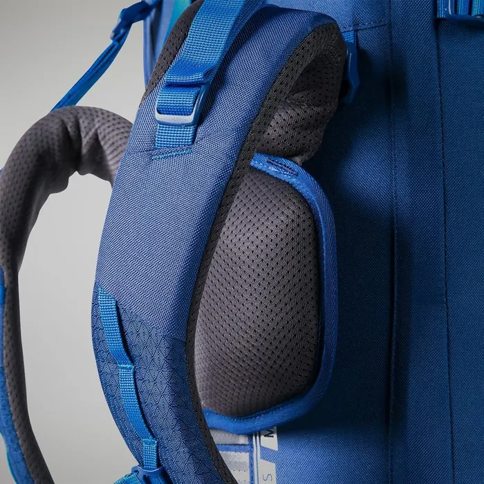 Berghaus Travel Trailhead 65 Rucksacks 8211 Blue 8211 MenWomen
