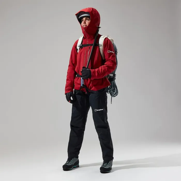 Berghaus Windproof MTN Seeker GTX Jacket 8211 Dark RedRed 8211 Women