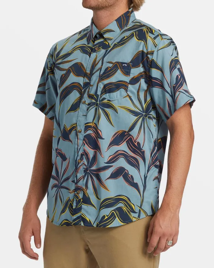 Billabong Shirts Sundays Short Sleeve Shirt Washed Blue 8211 Men Billabong Shirts Sundays Short Sleeve Shirt Washed Blue 8211 Men