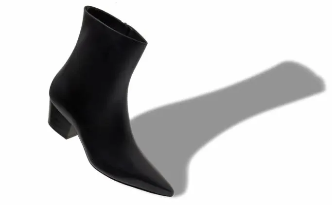 Boots Women Manolo Blahnik AGNETAPLABlack Calf Leather Ankle Boots