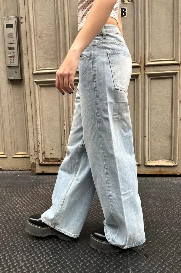 Brandy Melville Bottoms Lola Jeans Bleached Washed Denim 8211 Women