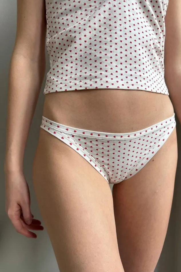Brandy Melville Intimates Basic Heart Underwear White With Red Hearts 8211 Women Brandy Melville Intimates Basic Heart Underwear White With Red Hearts 8211 Women