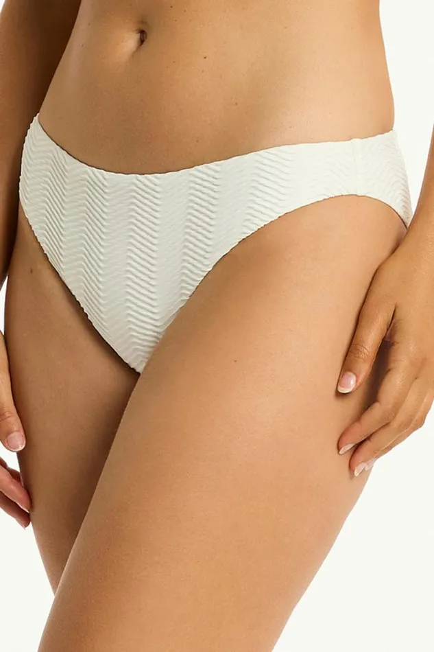 Caracus Regular Cheeky Pant Caracus Coconut Women Sea Level Bottoms