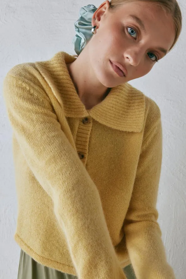 Cardigans Women VRG GRL Avery Knit Cardigan Lemon Cardigans Women VRG GRL Avery Knit Cardigan Lemon