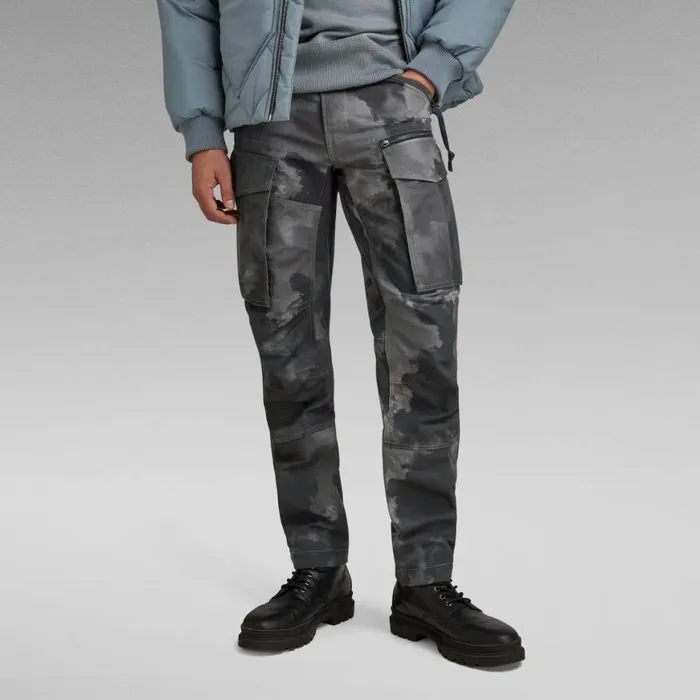 Cargos and Chinos Men GStar RAW Rovic Zip 3D Regular Tapered Pants Dk Black Blurry Camo Cargos and Chinos Men GStar RAW Rovic Zip 3D Regular Tapered Pants Dk Black Blurry Camo