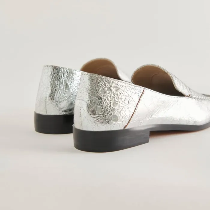 Dolce Vita Beny Flats Silver Distressed Leather Women Flats and Loafers