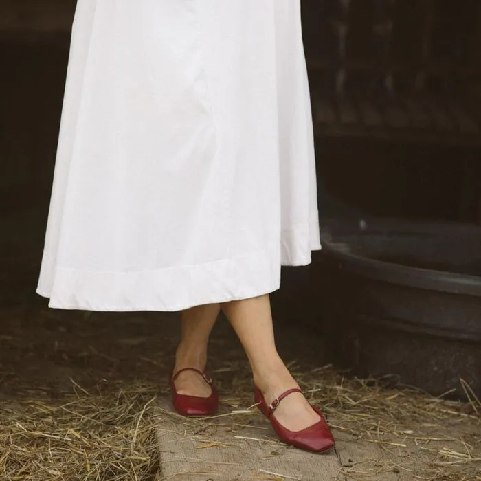 Dolce Vita Reyes Ballet Flats Red Crinkle Patent Women Flats and Loafers