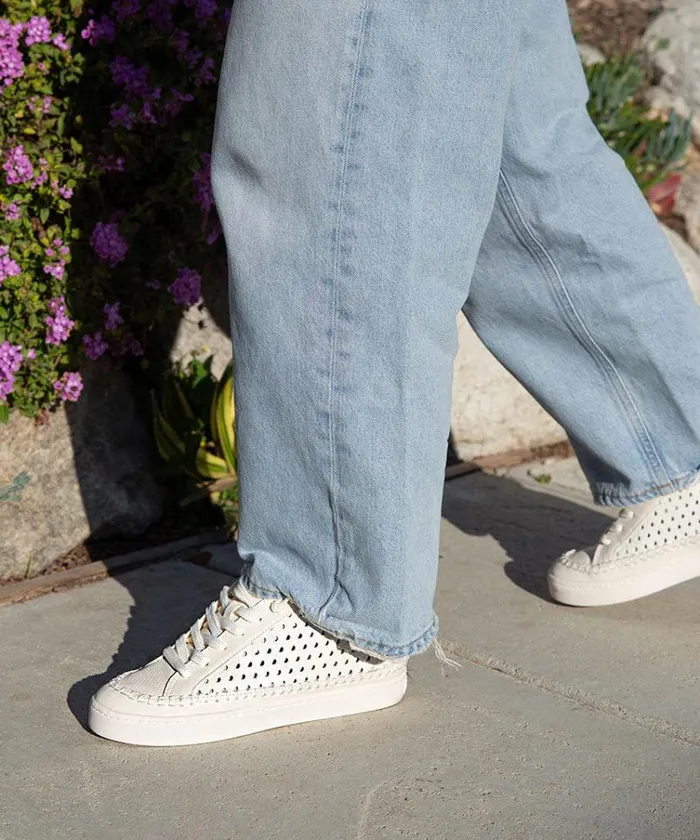Dolce Vita Zolen Sneakers White Perforated Leather Women Sneakers