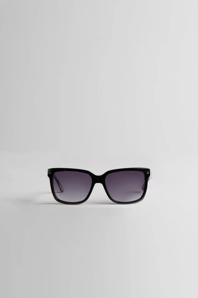Elie Tahari Sunglasses Classic Rectangle Sunglasses Blackgrey Pearl 8211 Women Elie Tahari Sunglasses Classic Rectangle Sunglasses Blackgrey Pearl 8211 Women