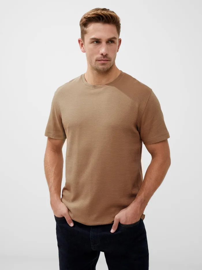 French Connection Short Sleeve Ottoman Texture TShirt Tobacco Man TShirts and Polo Shirts French Connection Short Sleeve Ottoman Texture TShirt Tobacco Man TShirts and Polo Shirts