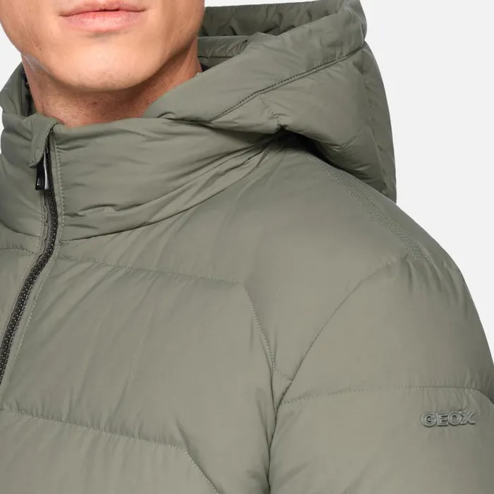 Geox Down Jackets ELVER MAN Light Olive Green Short Down Jacket Light Olive Green 8211 Man