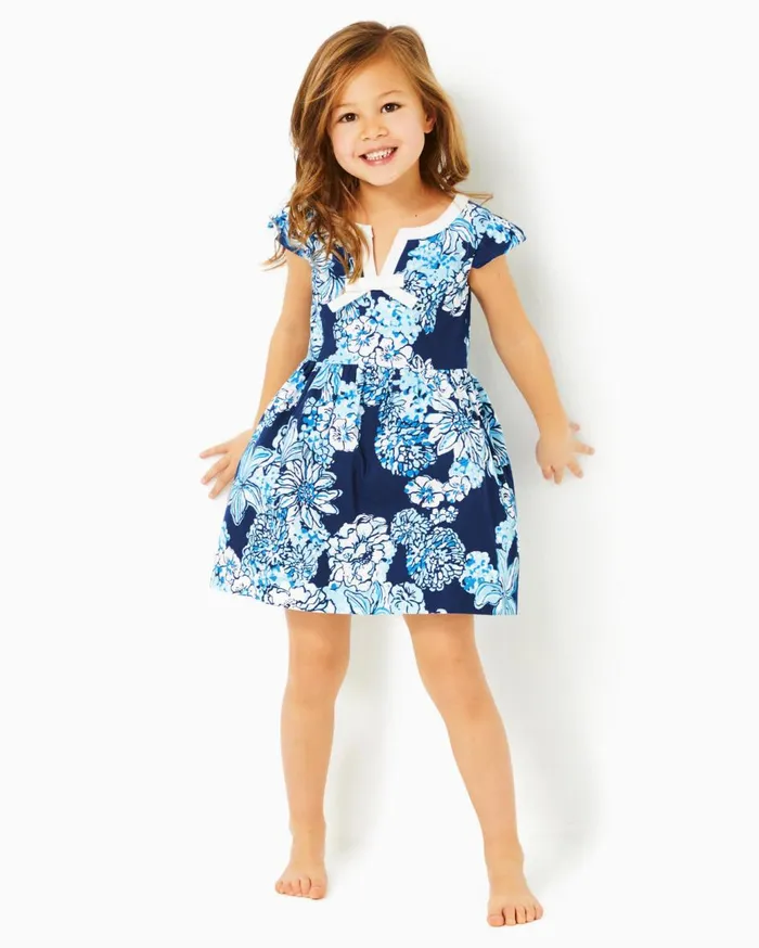 Girls Lilly Pulitzer Girls Dresses and Rompers Girls Lousie Dress Low Tide Navy Bouquet All Day Girls Lilly Pulitzer Girls Dresses and Rompers Girls Lousie Dress Low Tide Navy Bouquet All Day