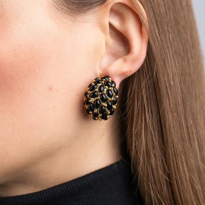 Kenneth Jay Lane Dark Color Earrings Women Gold And Black Cabochon Domed Hoop Clip Earrings Kenneth Jay Lane Dark Color Earrings Women Gold And Black Cabochon Domed Hoop Clip Earrings
