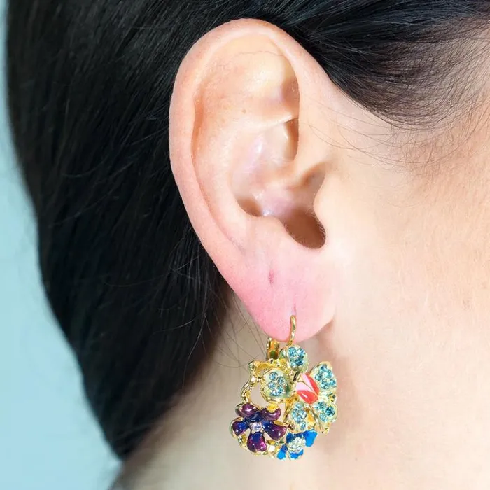 Kenneth Jay Lane Light Color Gem Earrings Women Cool Multi Pastel Flower Eurowire Earrings Kenneth Jay Lane Light Color Gem Earrings Women Cool Multi Pastel Flower Eurowire Earrings