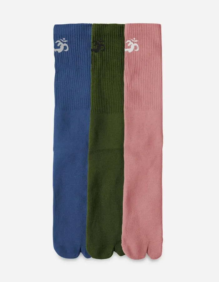 Maharishi Socks 1497 Om Temple Embroidered Sport Tabi Sock 3 Pack PinkOliveNavy 8211 Men
