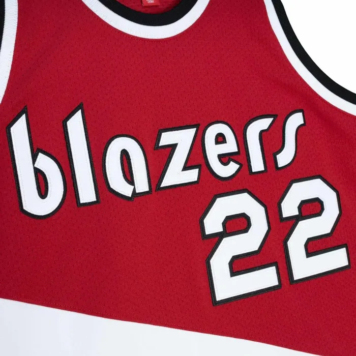 Men039s NBA Authentic Mitchell and Ness Authentic Clyde Drexler Portland Trail Blazers 198384 Jersey Men039s NBA Authentic Mitchell and Ness Authentic Clyde Drexler Portland Trail Blazers 198384 Jersey