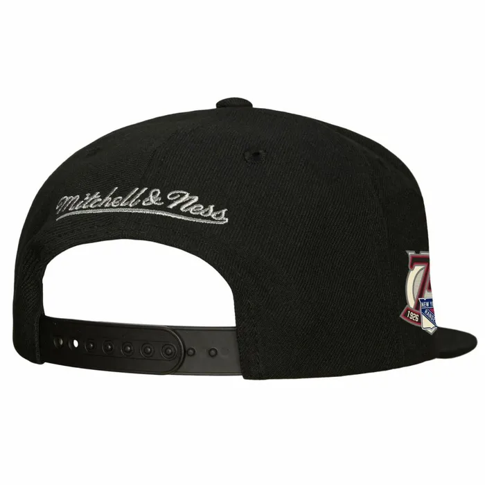 Men039sWomen039s Snapback 1921 Styles Mitchell and Ness With Love Snapback Vntg New York Rangers Men039sWomen039s Snapback 1921 Styles Mitchell and Ness With Love Snapback Vntg New York Rangers