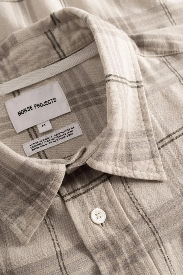 Men Norse Projects Shirting Ivan Relaxed Textured Check SS Shirt Oatmeal