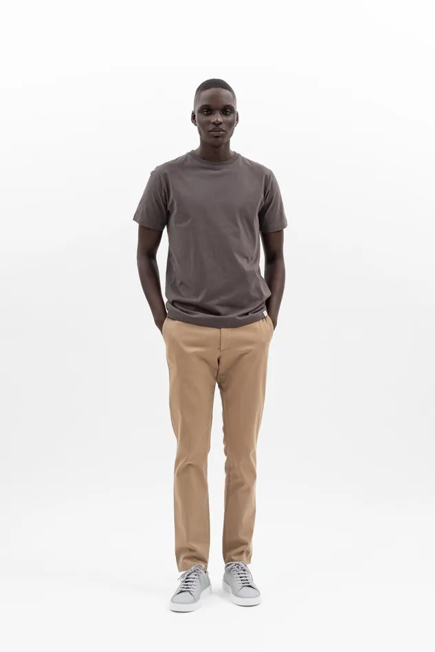 Men Norse Projects Trousers Aros Regular Light Stretch Chino Utility Khaki
