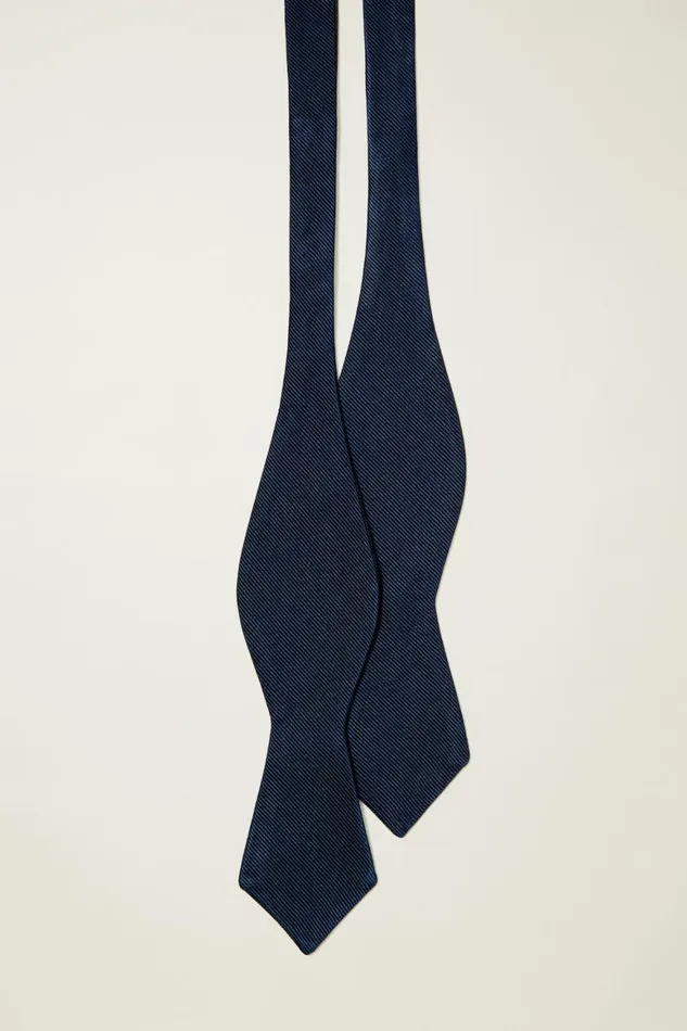 Men Premium Bowtie Navy Silk Bonobos Ties and Pocket Squares