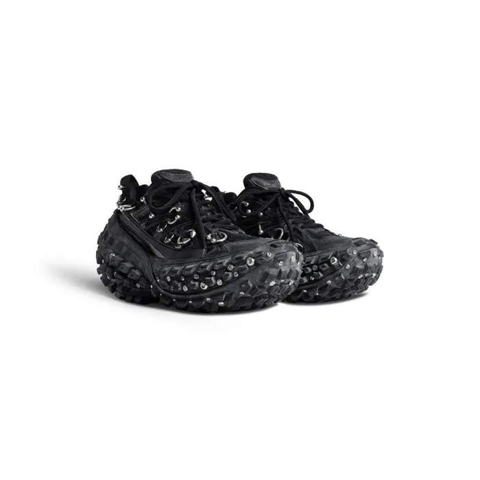 Men Trainers Balenciaga Bouncer Screw Trainers With Piercings In Black