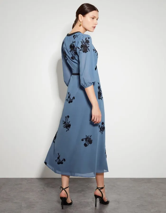 Monsoon Tessa VNeck Floral Midi Dress Blue Women Occasionwear Monsoon Tessa VNeck Floral Midi Dress Blue Women Occasionwear