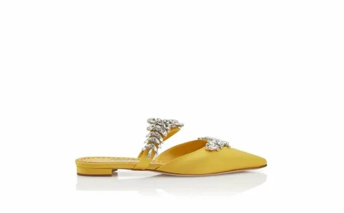 Mules Women Manolo Blahnik LURUMFLATYellow Satin Crystal Embellished Flat Mules Mules Women Manolo Blahnik LURUMFLATYellow Satin Crystal Embellished Flat Mules
