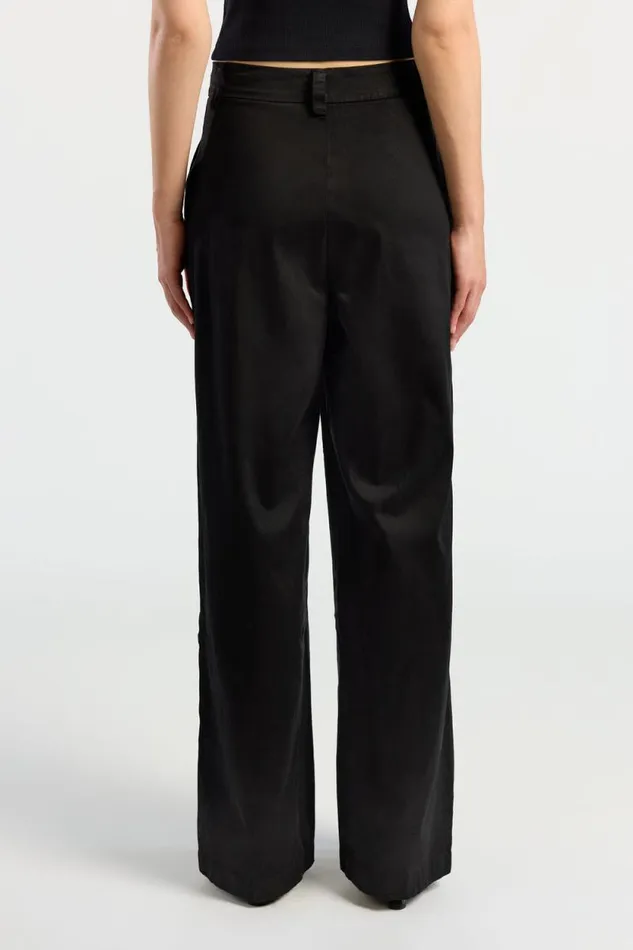 Pants Women COTTON CITIZEN London Relaxed Pant Jet Black Pants Women COTTON CITIZEN London Relaxed Pant Jet Black