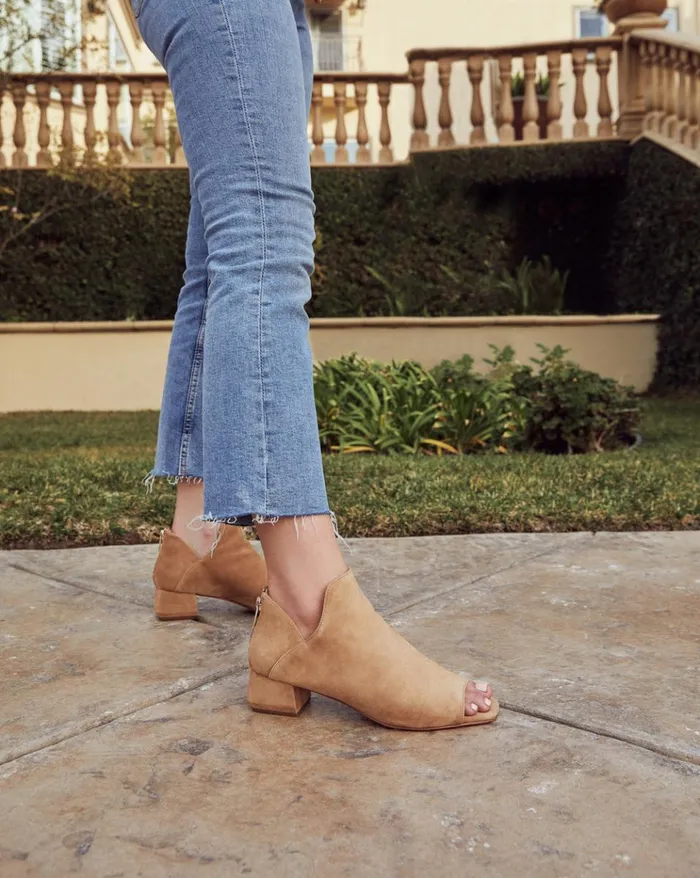Pelle Moda Vonn Bootie 8211 Latte Latte Kid Suede Women Low Heels Pelle Moda Vonn Bootie 8211 Latte Latte Kid Suede Women Low Heels