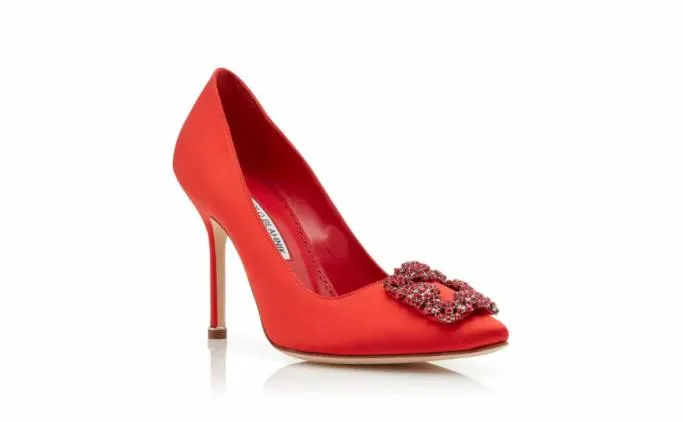 Pumps Women Manolo Blahnik HANGISI REDRed Satin Jewel Buckle Pumps Pumps Women Manolo Blahnik HANGISI REDRed Satin Jewel Buckle Pumps
