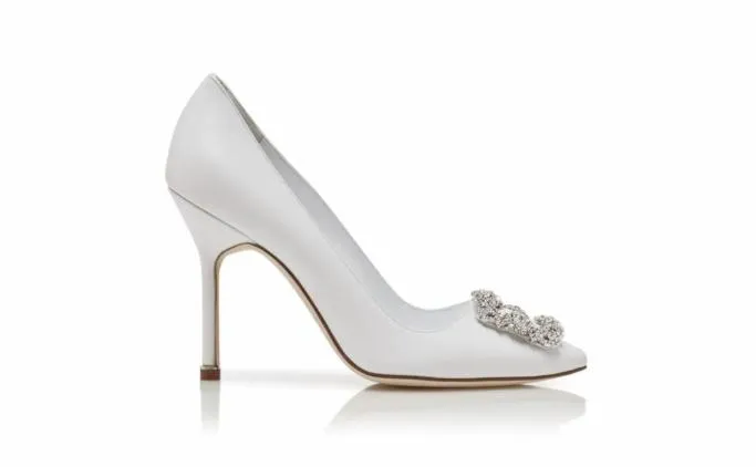 Pumps Women Manolo Blahnik HANGISIWhite Calf Leather Jewel Buckle Pumps Pumps Women Manolo Blahnik HANGISIWhite Calf Leather Jewel Buckle Pumps