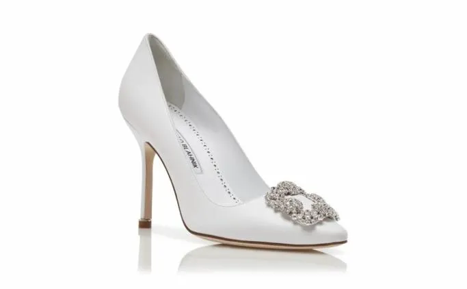 Pumps Women Manolo Blahnik HANGISIWhite Calf Leather Jewel Buckle Pumps Pumps Women Manolo Blahnik HANGISIWhite Calf Leather Jewel Buckle Pumps