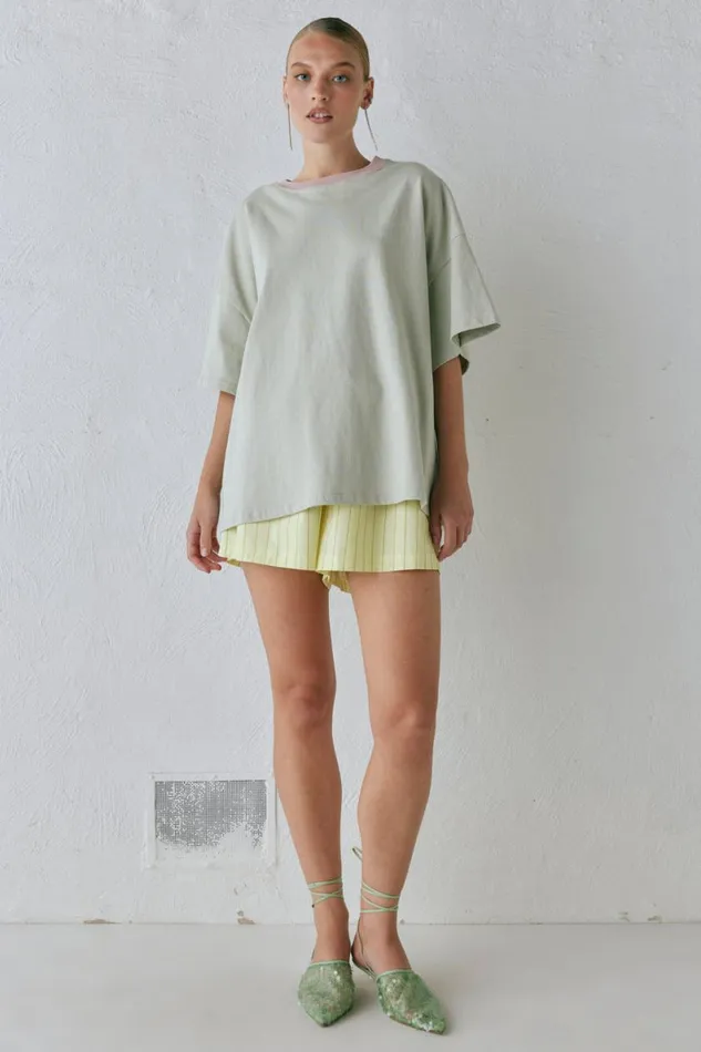 Short Sleeve Women VRG GRL Willow Tee Oyster Short Sleeve Women VRG GRL Willow Tee Oyster