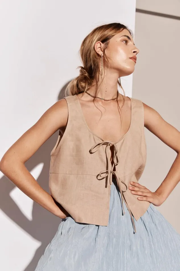 Sleeveless Women VRG GRL Nessa Linen Smock Top Beige Sleeveless Women VRG GRL Nessa Linen Smock Top Beige
