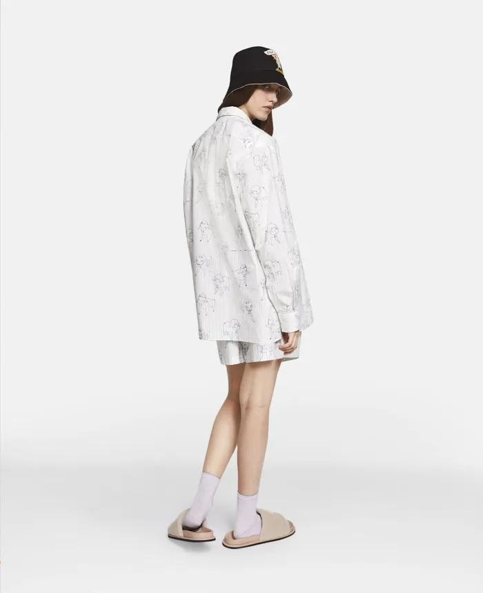 Stella McCartney Sheep Can Never Sleep Print Shorts Multicolour White WomenMen Pants and Shorts Stella McCartney Sheep Can Never Sleep Print Shorts Multicolour White WomenMen Pants and Shorts