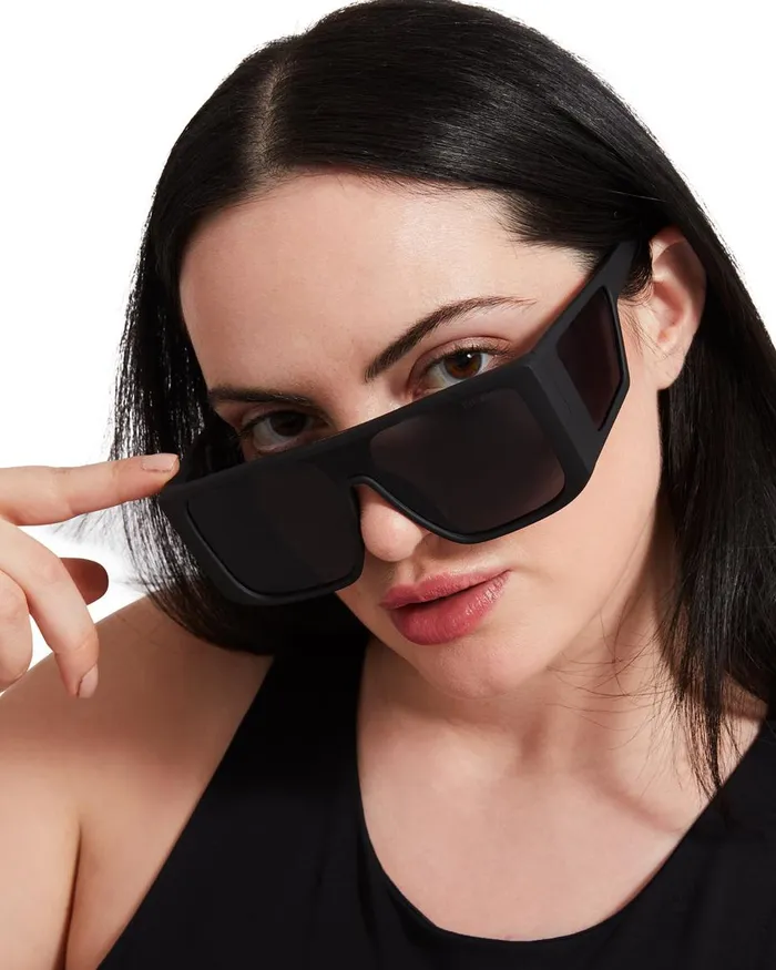 Steve Madden Colt Sunglasses Black Womens Sunglasses