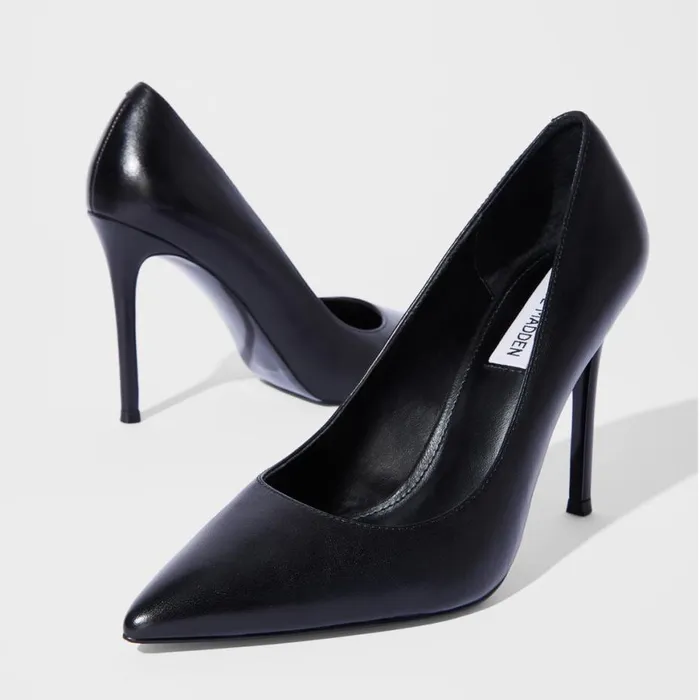 Steve Madden Evelyn Black Leather Womens Heels