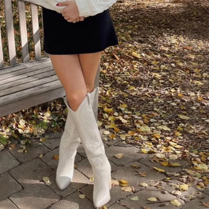 Steve Madden Lasso Bone Leather Womens Boots and Booties