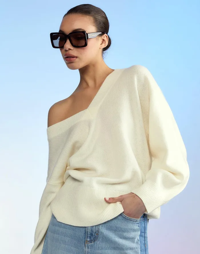 Talia VNeck Sweater 8211 Cream Women Cynthia Rowley Tops