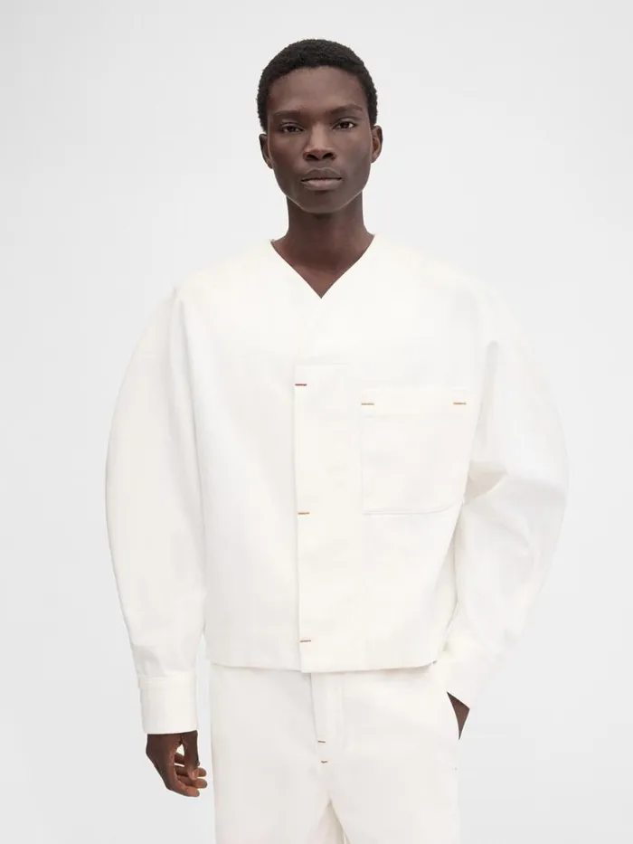 The DeNmes Faro Denim Shirt Offwhite Men JACQUEMUS Shirts The DeNmes Faro Denim Shirt Offwhite Men JACQUEMUS Shirts